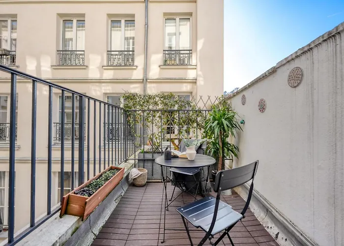 Rumeli - 1 Chambre Et Terrasse A Drouot Paris