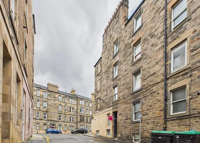 Beaver Bank Holiday Home Edinburgh