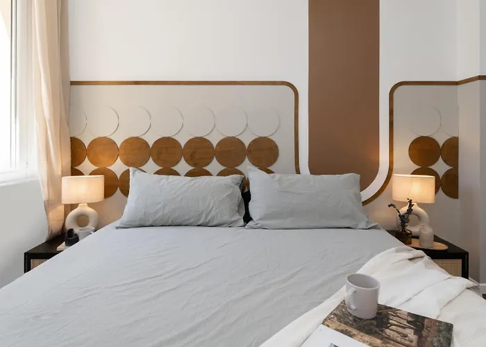 Alora - 3 Bedrooms In Goya Madrid