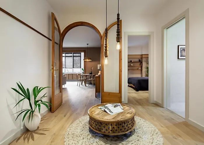 Padar - 2 Bedrooms In Eixample Dreta Barcelona