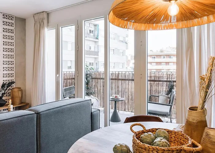Cerler - 2 Bedrooms And Terrace In Sant Antoni Barcelona