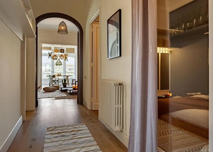 Atins - 2 Bedrooms In Eixample Dreta Barcelona