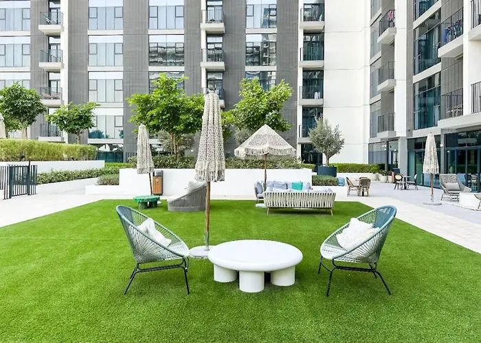 Modern 2BR Golfville Dubai