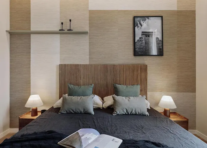 Atitlan - 3 Bedrooms, Office And Balcony In Eixample Esquerra Barcelona