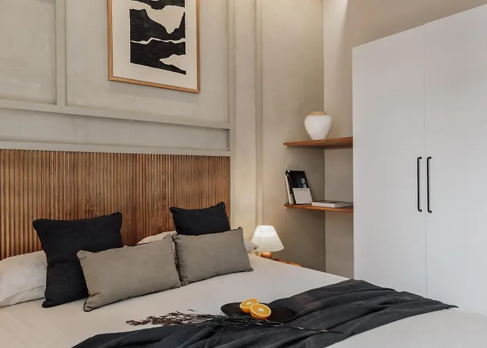 Atitlan - 3 Bedrooms, Office And Balcony In Eixample Esquerra Barcelona