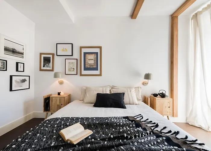 Chianti - 2 Bedrooms In Malasana Madrid
