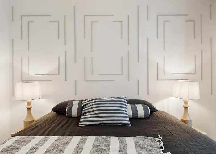 Cava - 2 Bedrooms And Terrace In Ciutat Vella Barcelona