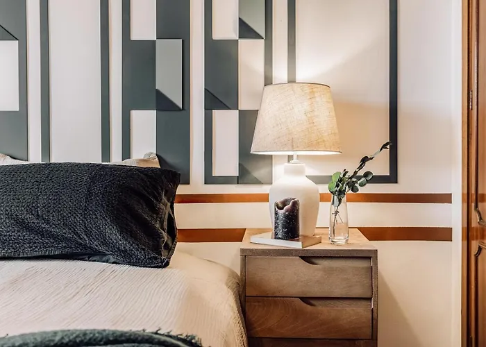 Rumi - 2 Bedrooms In Goya Madrid