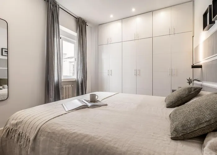 Colmenar - 4 Bedrooms In Ibiza Madrid