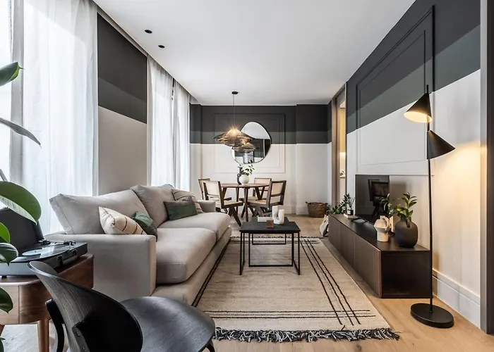 Lusciano - 2 Bedrooms, Pool And Gym In Almagro Madrid