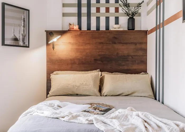 Kartal - 2 Bedrooms In Palacio Madrid