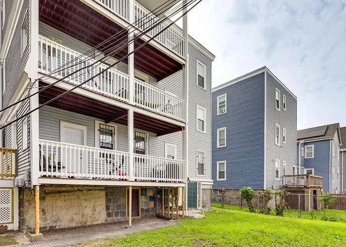 4 Mi To Fenway Park Pet-Friendly Dorchester Apt! Boston