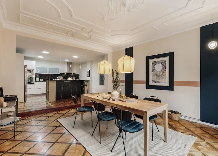 Sark - 3 Bedrooms And Balcony In Sant Gervasi Barcelona