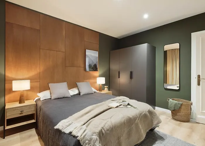 Arlet - 4 Bedrooms In Eixample Dreta Barcelona