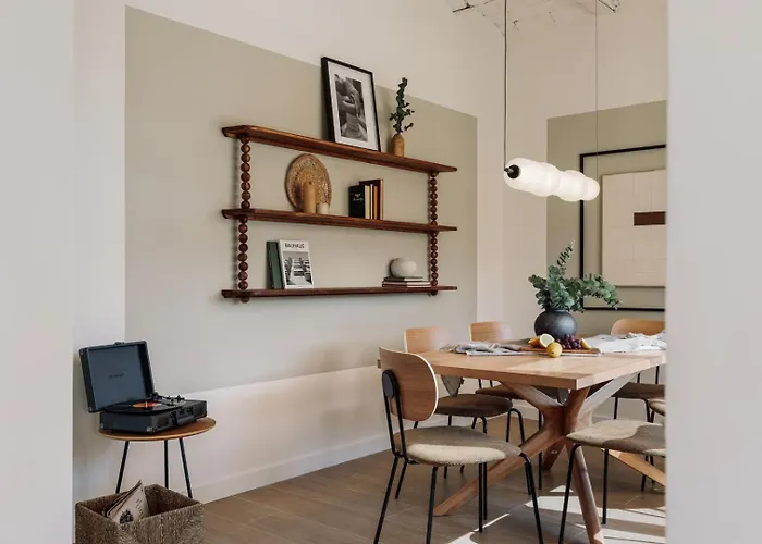 Solea - 3 Bedrooms And Balcony In Eixample Dreta Barcelona