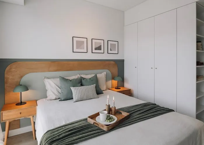 Monserrate - 2 Bedrooms In Parque Das Nacoes Lissabon