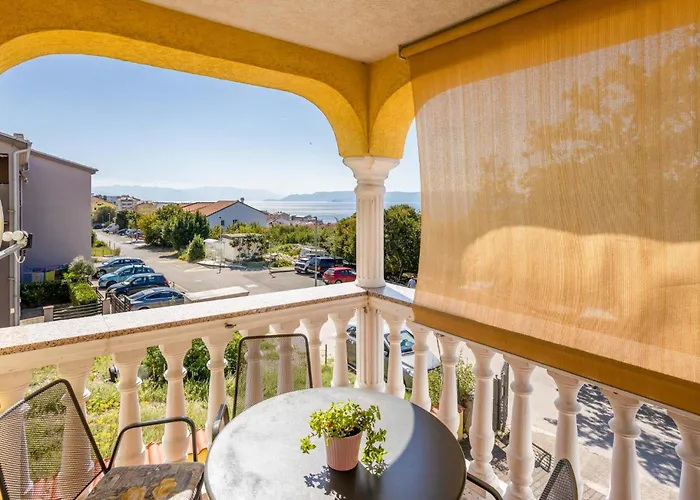 Schöne Wohnung In Crikvenica