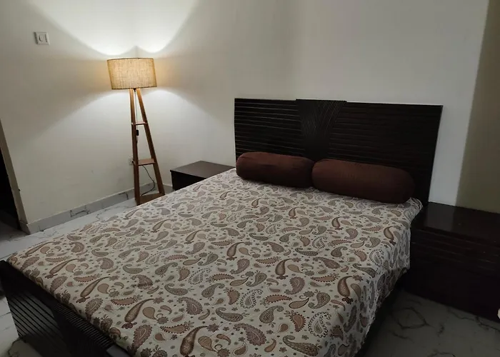 Ferienwohnung Urban Get Away For Couples Neu-Delhi
