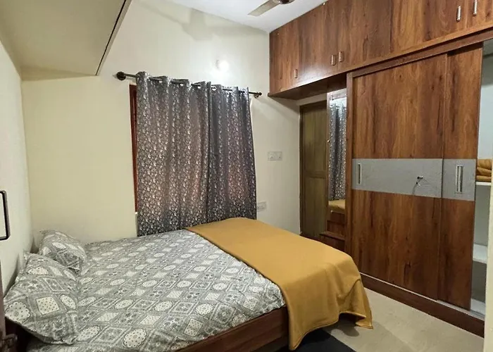 Sihi-2 Bhk Non Ac And Penthouse Ac Rooms Mysore
