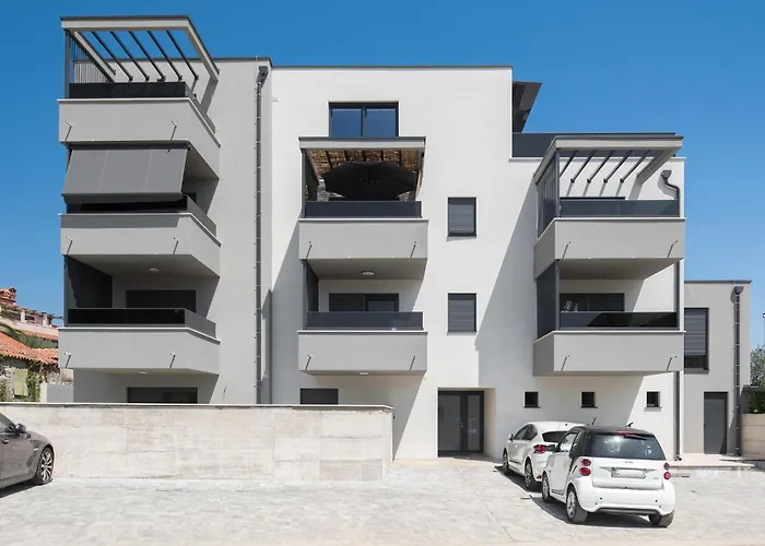 Cozy Apartment In Tar With Wifi Tar-Vabriga