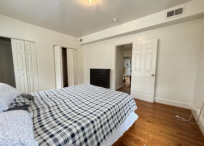 Nice Apartment 3Br With Parking Washington