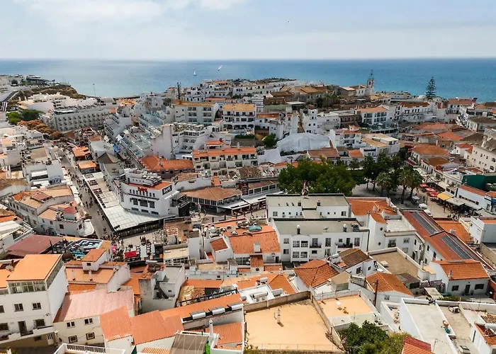 T2 Apartment Near The Beach Albufeira