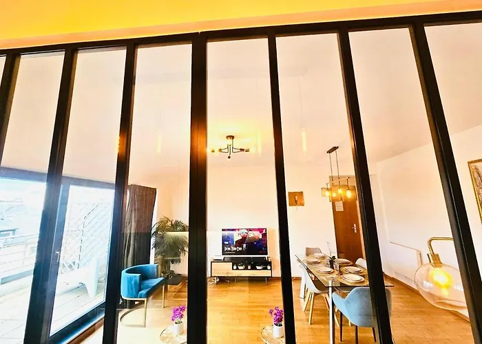 Bright And Cozy 2 Bedroom In Luxembourg Center