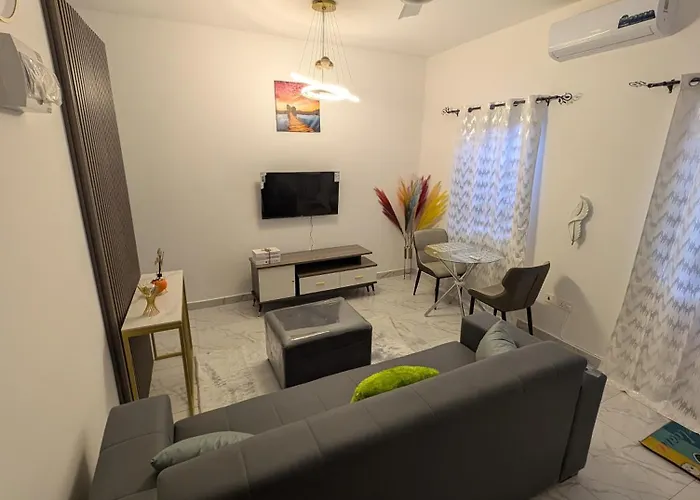 Abby And Gayle Rental Apartments Akkra