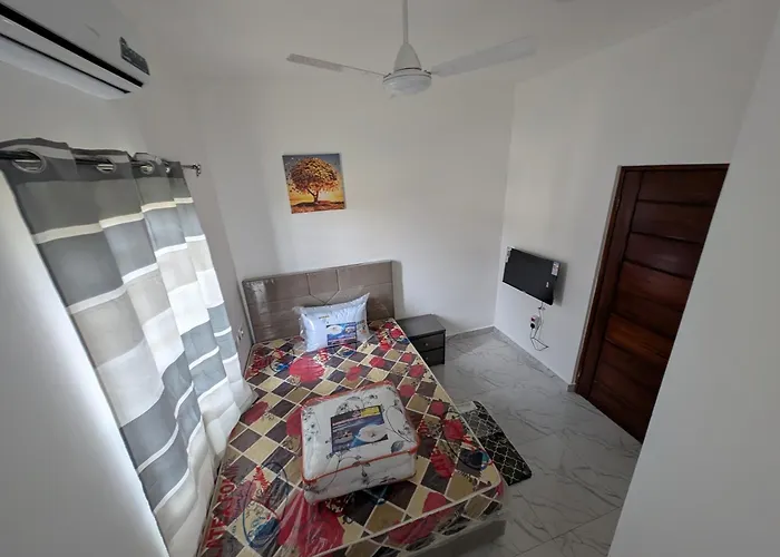 Abby And Gayle Rental Apartments Akkra