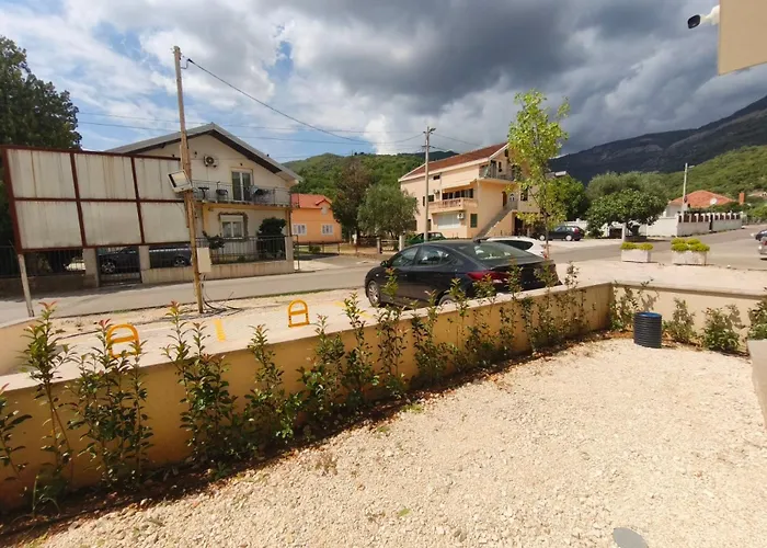 Ferienwohnung Bijela,Dvosoban Stan,Sa Dvoristem Herceg Novi