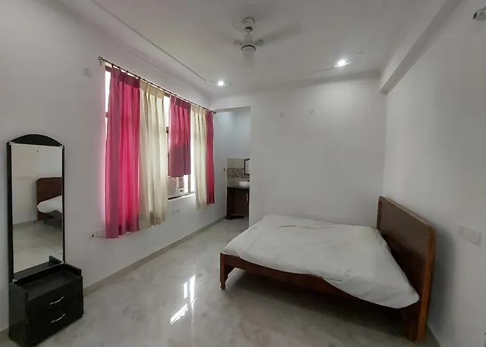 Shrimilap Guest House Varanasi