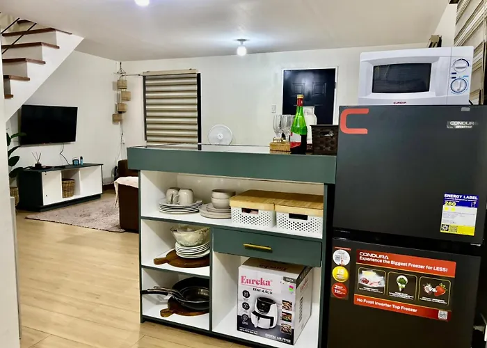 Elisa'S 3 Bedroom With Pool San Pablo City
