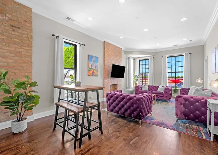 Modern, Spacious 3Br Apt Minutes To Downtown! Chicago