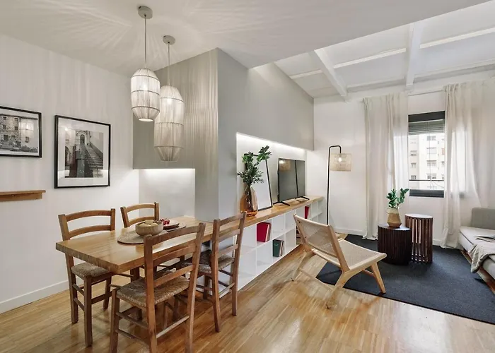 Celoni - 1 Bedroom And Office In Sagrada Familia Barcelona