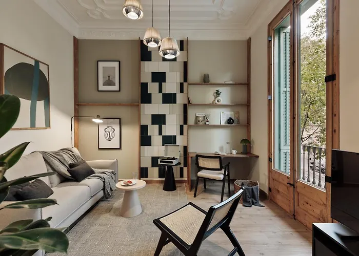 Ada - 2 Bedrooms And Balcony In Eixample Dreta Barcelona