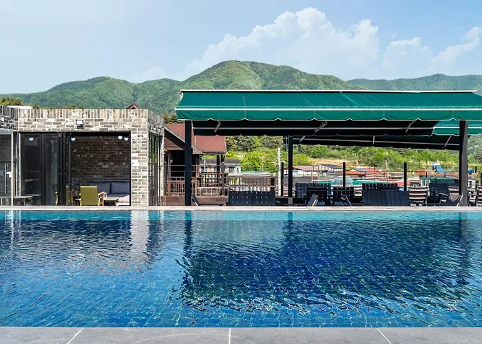Gyeongju Byeolgwadaliyagi Dog-Friendly Pension