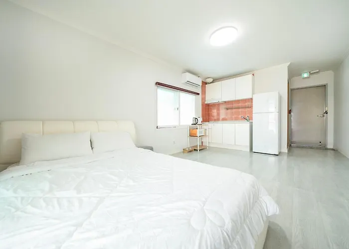 Yeosu Dream Green Pet-Friendly Pension