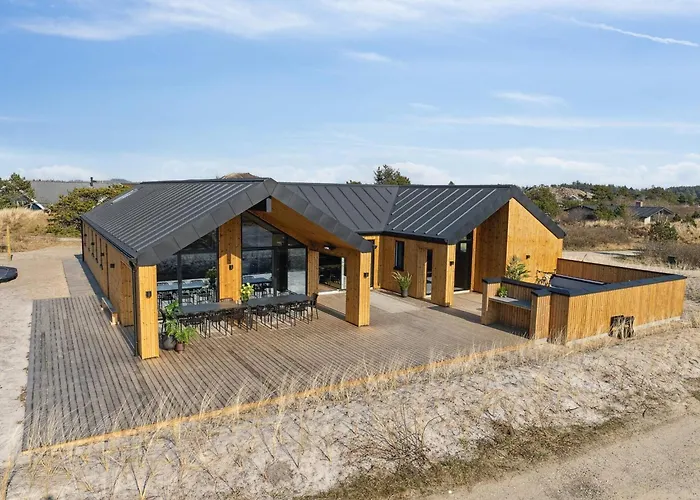 5 Star Holiday Home In Henne Beach Henne Strand