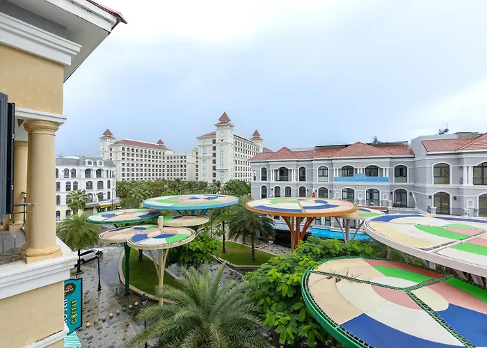 B&J Phu Quoc Hotel