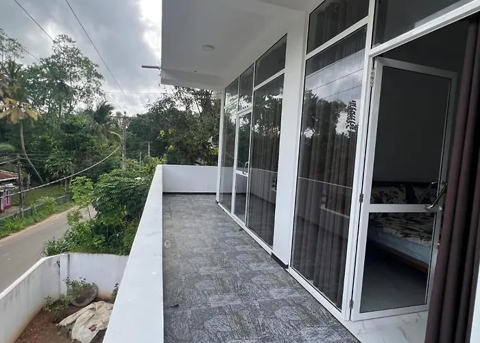 Hotel Havennookrest Mirissa