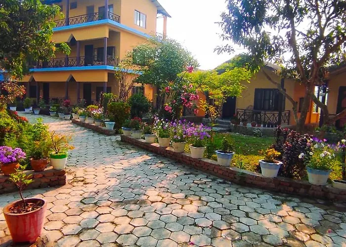 Mr. B'S Place Bardiya