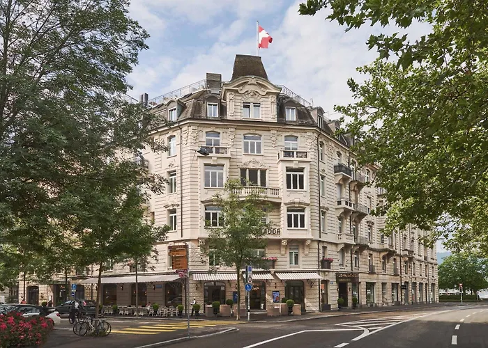 Small Luxury Hotel Ambassador Zürich