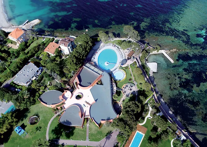 Hotel Vacances Bleues Delcloy Saint-Jean-Cap-Ferrat