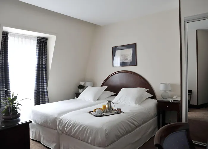 Hotel Waldorf Montparnasse Paris