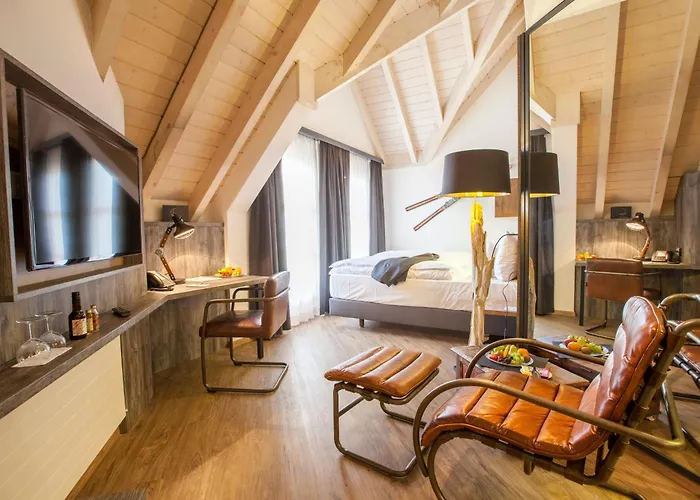 Boutiquehotel Thessoni Classic Zuerich-Regensdorf & Residence Thessoni Home 350 M Distance To Mainbuilding