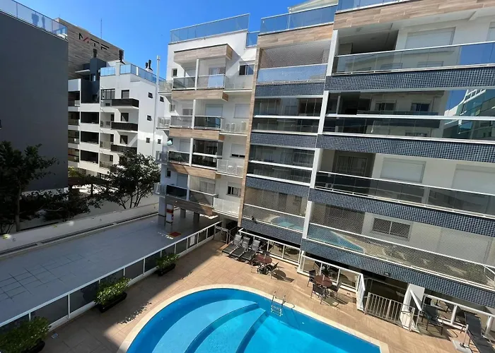 Cod 44 - Excelente Apartamento A 280M Do Mar Governador Celso Ramos