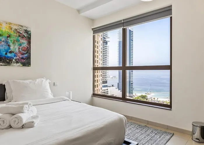 Stylish Jbr Apartment, Steps From The Beach Dubai