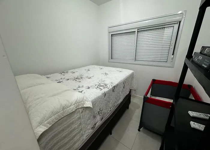 Cod 112 - Apartamento De 3 Dormitorios Governador Celso Ramos