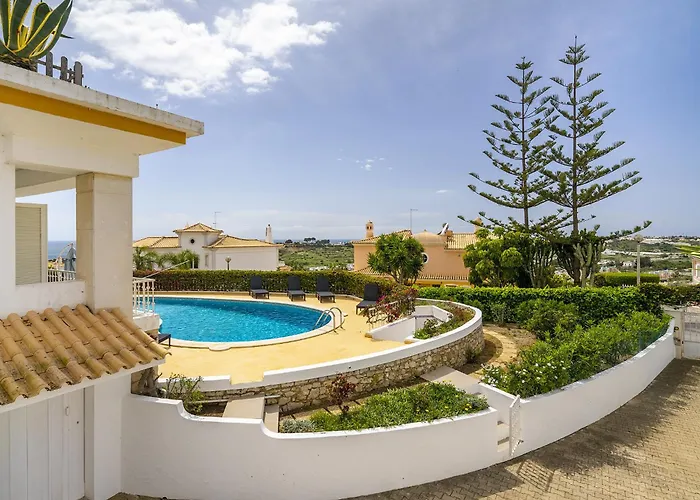 Villa Sitambo- Pool & Sea View Albufeira