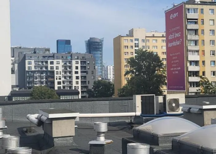 Apartment Near The Plocka Metro Station Warschau